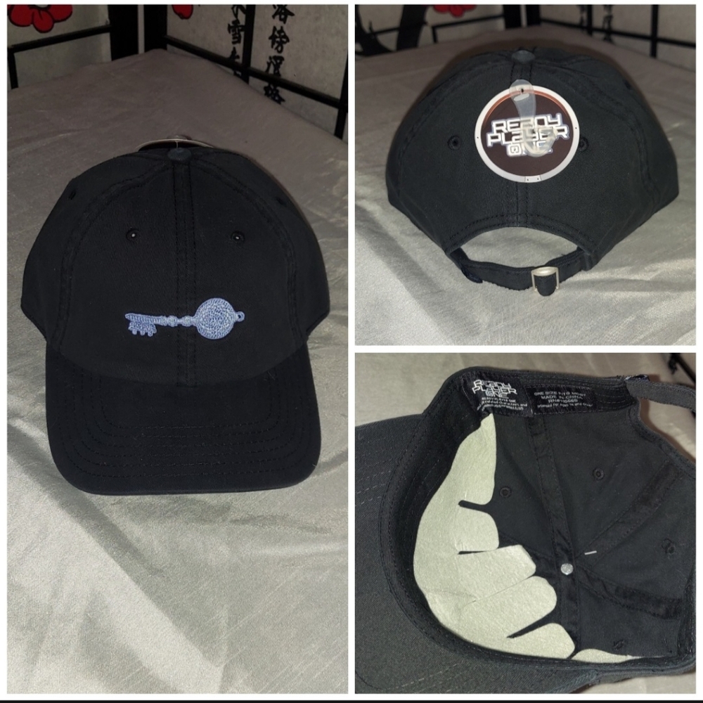 Black baseball cap With key Logo Ready Player One